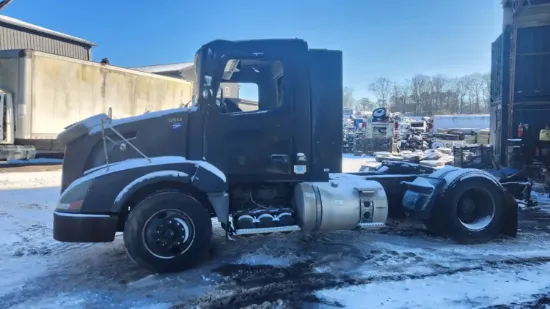 Picture of 2009-volvo-vnl-truck-delivery